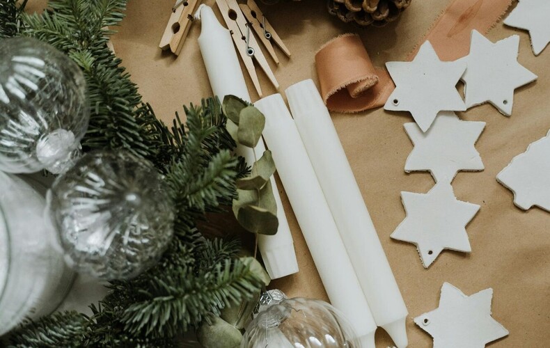 Décoration de bougeoirs de Noël